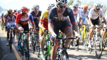 découvrez l'univers passionnant de la concurrence cycliste : compétitions, stratégies des équipes et performances des coureurs. plongez dans l'actualité et les événements clés du cyclisme, des courses amateurs aux championnats internationaux.