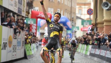 suivez toutes les courses de cyclisme en direct ! ne manquez rien de l'action, des classements aux commentaires en temps réel. restez connecté à vos équipes et coureurs préférés et vivez chaque moment palpitant comme si vous y étiez.