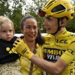 découvrez comment jorgenson a su briller sur le circuit après le retrait de vingegaard, captivant les spectateurs par ses performances impressionnantes et son talent exceptionnel. analyse des moments clés et des implications sur la saison.