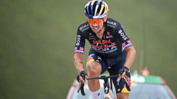 découvrez comment primož roglič a consolidé ses ambitions cyclistes en remportant la prestigieuse volta a catalunya, une victoire qui souligne son talent et sa détermination sur les routes espagnoles.