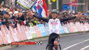 découvrez la montée emblématique de l'amstel gold race où les champions tadej pogačar et remco evenepoel s'affrontent dans une bataille épique. plongez au cœur de l'excitation et des rebondissements de cette course mythique qui met en lumière le talent et la détermination des meilleurs cyclistes.