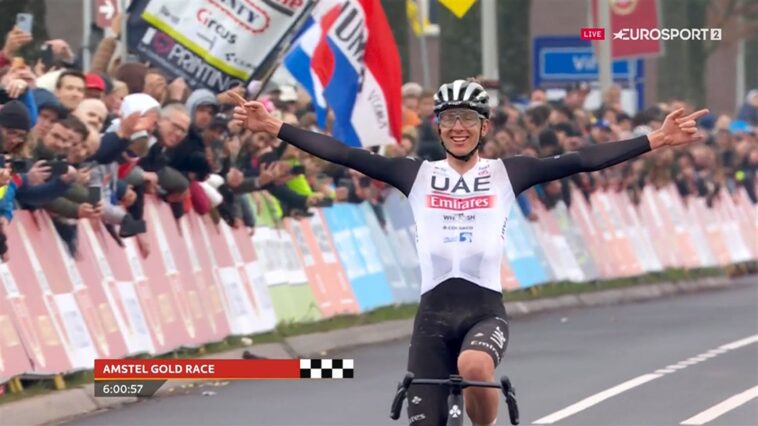 découvrez la montée emblématique de l'amstel gold race où les champions tadej pogačar et remco evenepoel s'affrontent dans une bataille épique. plongez au cœur de l'excitation et des rebondissements de cette course mythique qui met en lumière le talent et la détermination des meilleurs cyclistes.