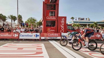 découvrez le partenariat entre q36.5 et caja rural pour la vuelta 2025, une collaboration qui promet d'élever l'expérience des cyclistes et des fans. explorez nos nouveautés et soutenez vos coureurs préférés tout au long de cette prestigieuse course.