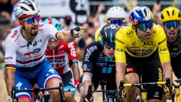 van aert exprime sa joie après un sprint palpitant, soulignant sa détermination et sa passion pour le cyclisme. découvrez ses impressions et son analyse sur cette course exceptionnelle.