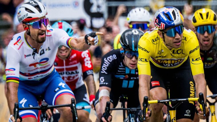 Wout van Aert met enfin son destin ce printemps : 'Lorsqu'il est monté dans le bus, il était ravi d'avoir remporté le sprint pour la 4ème place 7 van aert exprime sa joie après un sprint palpitant, soulignant sa détermination et sa passion pour le cyclisme. découvrez ses impressions et son analyse sur cette course exceptionnelle.