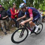 découvrez le rôle crucial du défenseur latéral au sein de l'équipe du giro, alliant vitesse, technique et stratégie pour sécuriser les flancs et soutenir l'attaque. plongez dans l'univers de ce poste clé et son impact déterminant sur le jeu.
