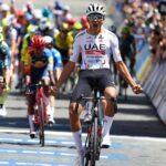 Giro d'Italia 2025 : Isaac del Toro renforce son avance tandis que Simon Yates perd du temps lors de la 19ème étape 24 découvrez les derniers rebondissements de la giro 2025 où del toro accentue son avance dans la course, tandis que yates connaît des difficultés et perd du temps. suivez les performances des coureurs et les enjeux de cette compétition palpitante!