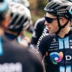 Le pique-nique d'équipe de PostNL : Casper van Uden s'impose avec brio lors de la quatrième étape du Giro 24 découvrez la victoire impressionnante de casper van uden lors du giro, où il a marqué les esprits par sa performance exceptionnelle. retour sur cette course captivante qui a tenu les amateurs de cyclisme en haleine.