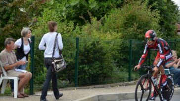 découvrez l'univers du contre-la-montre, une discipline passionnante du cyclisme où rapidité et stratégie se rencontrent. explorez les techniques, les conseils d'entraînement et les compétitions les plus prestigieuses pour améliorer vos performances et relever de nouveaux défis sur deux roues.