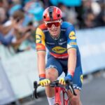 découvrez comment pedersen a triomphé en albanie dans une performance remarquable. retour sur les moments forts de cette victoire et les enjeux de cette compétition.