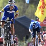 Ayuso lève le voile : première victoire dans une grande compétition à Tagliacozzo 25 découvrez la première victoire emblématique d'ayuso à tagliacozzo, un moment marquant qui souligne son talent exceptionnel et sa détermination. plongez dans les détails de cette compétition mémorable et suivez le parcours fascinant de ce jeune prodige du cyclisme.
