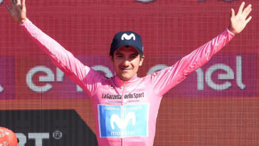découvrez la victoire éclatante de mads au giro, une performance époustouflante qui a captivé les fans de cyclisme. revivez les moments clés de cette course mémorable et les impressions du champion.