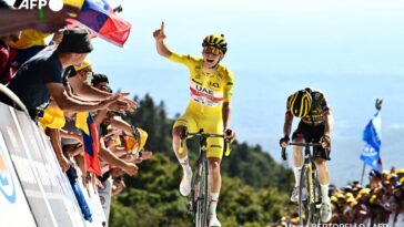 découvrez l'incroyable compétition entre jorgenson et pogacar, deux cyclistes d'exception, qui s'affrontent sur les routes. suivez leurs performances, leurs stratégies et l'intensité de ce duel palpitant qui passionne les amateurs de vélo.