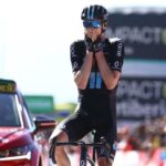 Arensman freine la quête du triplé de Pogacar 25 découvrez le moment clé où arensman parvient à freiner pogacar lors d'une course palpitante. analyse des stratégies, des performances et des enjeux de cette confrontation entre deux grands cyclistes.