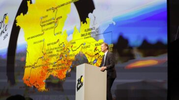 découvrez la bataille des marques lors du tour de france 2025, un événement incontournable où les plus grandes enseignes rivalisent d'innovation et de créativité pour s'imposer sur le marché du cyclisme. plongez dans l'univers dynamique de ce championnat, où sport et marketing se rencontrent.