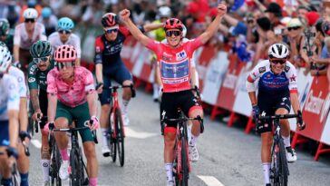 découvrez l'incroyable rivalité entre remco evenepoel et tadej pogačar, deux des meilleurs coureurs cyclistes de leur génération. plongez dans leurs performances légendaires, leurs parcours et l'impact qu'ils exercent sur le cyclisme moderne.