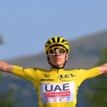 Pogacar face à un seul adversaire : les coulisses du coup de théâtre au Tour 23 plongez dans les coulisses du tour de france avec tadej pogacar et son rival. découvrez les stratégies, les tensions et les moments marquants de cette compétition emblématique qui façonne le cyclisme moderne.