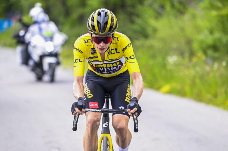 Vingegaard se métamorphose grâce au Tour de France, prédit l'ancien vainqueur Vincenzo Nibali qui s'attend à une performance époustouflante face à Tadej Pogačar en juillet 7 découvrez les performances impressionnantes de jonas vingegaard, le prodige danois du cyclisme, en pleine forme pour la saison. analysez ses techniques, son entraînement et ses résultats récents qui promettent une compétition palpitante dans les prochaines courses.