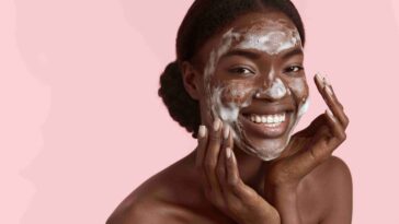 découvrez le visage du tour, une exploration fascinante des paysages, des cultures et des histoires qui façonnent notre monde. plongez dans une aventure unique à travers des destinations inoubliables.