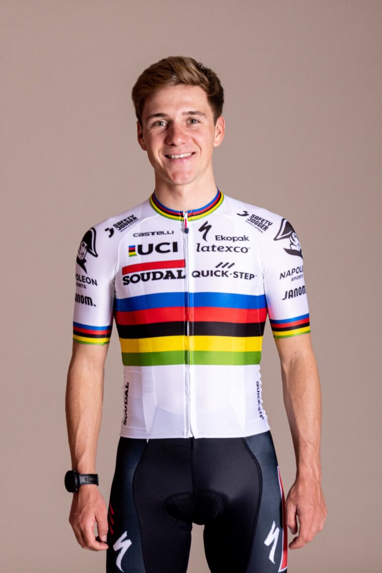Le champion olympique Evenepoel rejoint l'équipe Red Bull–Bora–Hansgrohe 7 remco evenepoel, jeune phénomène du cyclisme, fait le grand saut en rejoignant l'équipe red bull – bora – hansgrohe. découvrez les enjeux de cette collaboration prometteuse et les ambitions du champion belge pour les saisons à venir.
