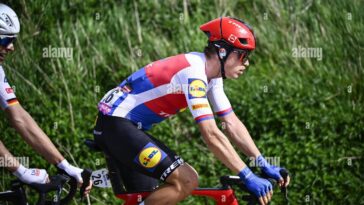 Lidl-Trek s'assure les services de l'étoile montante Mathias Vacek jusqu'en 2029 7 mathias vacek prolonge son aventure chez lidl-trek jusqu’en 2029. découvrez les détails de ce contrat et ses ambitions pour l’avenir au sein de l’équipe cycliste.