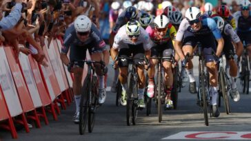 découvrez comment philipsen, imperturbable et maître de son art, continue d’impressionner par sa ténacité et ses performances exceptionnelles dans le monde du cyclisme.