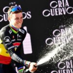 Remco Evenepoel se prépare pour ses dernières courses avec Soudal-QuickStep lors d'un camp d'altitude à Livigno 25 suivez la préparation de remco evenepoel en camp d’altitude : objectifs, méthodes d’entraînement, bénéfices attendus et coulisses de sa saison.