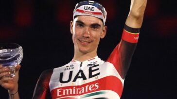 découvrez comment la cycliste ayuso rejoint l'équipe lidl-trek, apportant son talent et son énergie à cette formation ambitieuse. toutes les infos sur ce transfert majeur dans le monde du cyclisme.