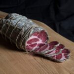 Coppa Sabatini : Isaac del Toro s'impose avec brio depuis un trio de coureurs en montée à Peccioli 23 revivez la victoire mémorable d'isaac del toro lors de la coppa sabatini à peccioli. découvrez les moments forts de cette course cycliste italienne et le triomphe du jeune coureur.