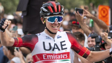 découvrez le défi de tadej pogacar en espagne : analyse de ses performances, ambitions et adversaires lors des grandes courses cyclistes espagnoles. suivez son parcours et ses exploits marquants !