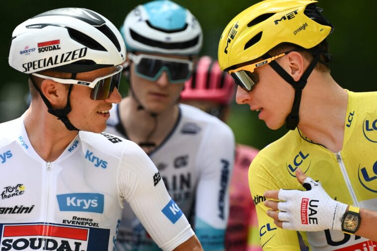 découvrez comment remco evenepoel domine et surclasse tadej pogacar dans une performance cycliste remarquable. analyse et décryptage de leur affrontement spectaculaire.
