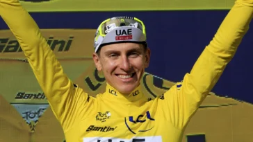 découvrez la participation de tadej pogacar au championnat du monde de cyclisme : ses ambitions, ses adversaires et les enjeux de cette compétition internationale.