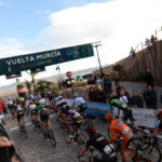 Vuelta a España 2025 : découverte du parcours et des défis de l'étape 10 25 découvrez toutes les informations sur la 10e étape de la vuelta españa 2025 : parcours, favoris, horaires, résultats en direct et analyses pour ne rien manquer de cette étape clé du tour d'espagne.