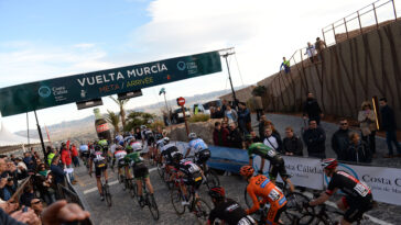 découvrez toutes les informations sur la 10e étape de la vuelta españa 2025 : parcours, favoris, horaires, résultats en direct et analyses pour ne rien manquer de cette étape clé du tour d'espagne.