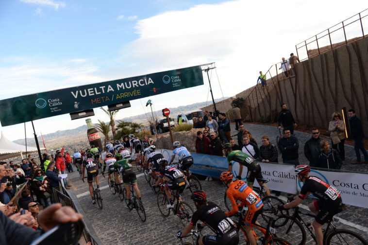 Vuelta a España 2025 : découverte du parcours et des défis de l'étape 10 7 découvrez toutes les informations sur la 10e étape de la vuelta españa 2025 : parcours, favoris, horaires, résultats en direct et analyses pour ne rien manquer de cette étape clé du tour d'espagne.