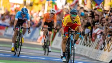 découvrez tout sur le championnat du monde de cyclisme 1995 : résultats, parcours, vainqueurs et moments forts de la compétition sur route et contre-la-montre.