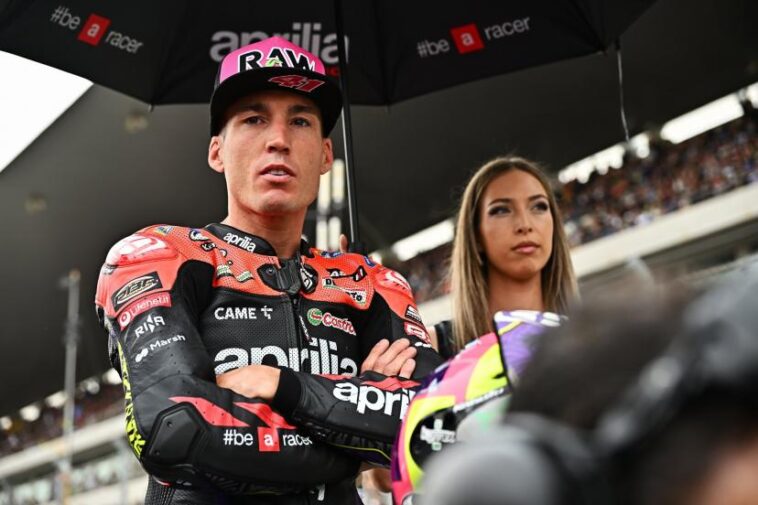 Aleix Espargaró annonce officiellement la fin de sa carrière dans le cyclisme professionnel 7 découvrez comment aleix espargaró met fin à sa carrière cycliste, marquant la fin d'une époque riche en performances et en passion sur les circuits.