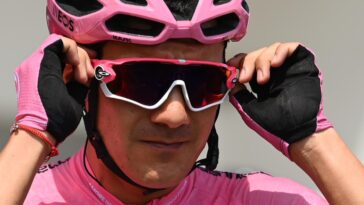 carapaz prolonge son contrat avec education first, renforçant ainsi leur partenariat pour de nouvelles aventures cyclistes.