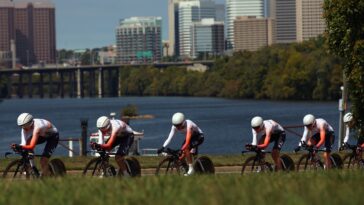« Je maintiens 500 watts pendant une heure sur le home trainer » : découvrez le champion américain d'esports cyclisme en quête d'une médaille mondiale à Abu Dhabi 6 découvrez le champion américain d'esports spécialisé en cyclisme, maîtrisant des puissances jusqu'à 500w pour des performances de haut niveau.