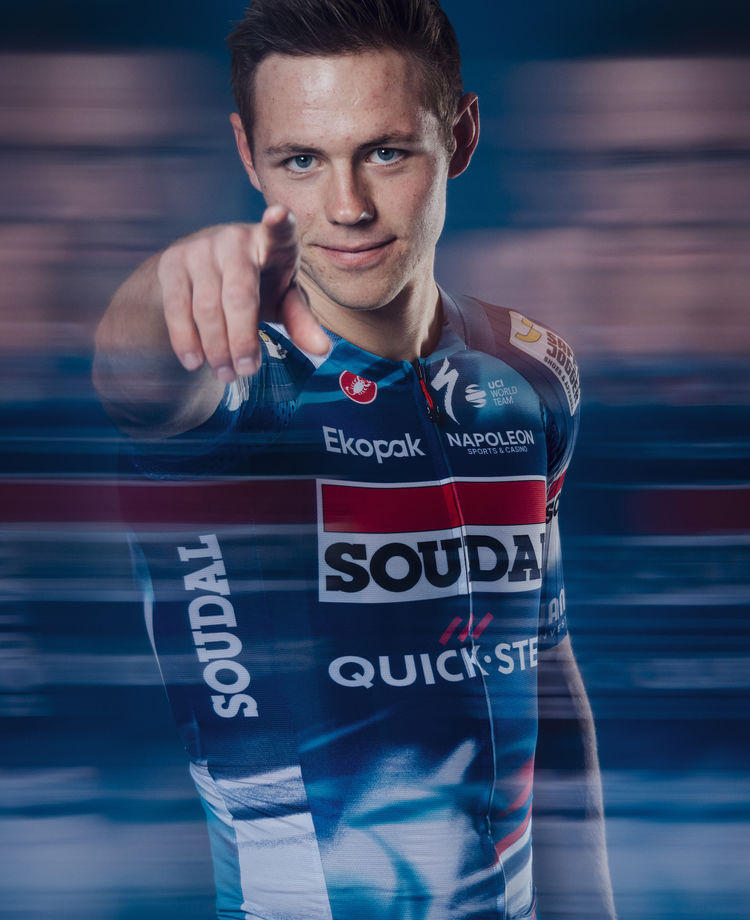 Luke Lamperti refuse de prolonger chez Soudal-QuickStep et choisit EF Education-EasyPost 7 lamperti quitte l'équipe soudal-quickstep pour rejoindre ef education, marquant un transfert important dans le monde du cyclisme professionnel.