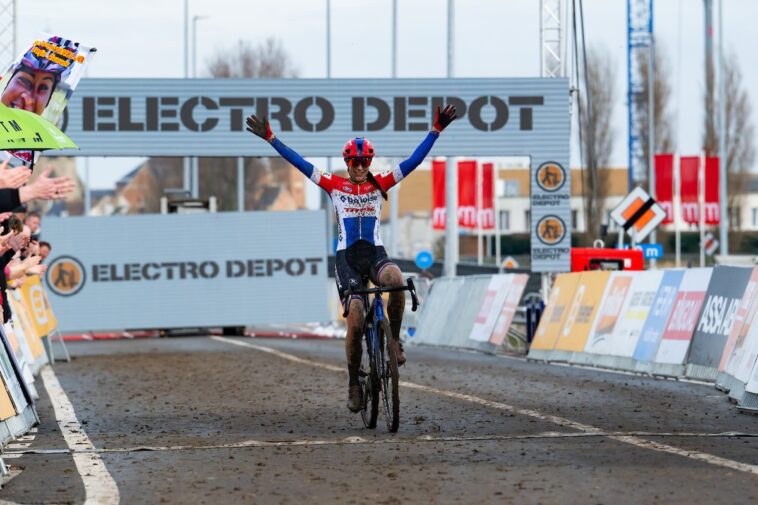 Un hommage à la régularité : Lucinda Brand s'approche du sommet des légendes 7 découvrez l'ascension inspirante de lucinda brand, régulière au sommet du cyclisme mondial, alliant performance et persévérance.