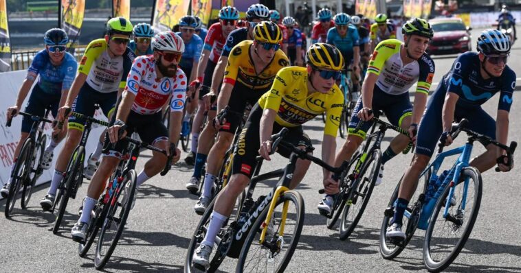 Du sommet de la Bola del Mundo à la conquête de Saitama : Vingegaard s’impose en maître au Japon 7 découvrez comment vingegaard domine la scène cycliste au japon avec ses performances impressionnantes et son esprit compétitif.