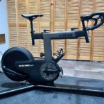 Test complet : Wahoo KICKR BIKE PRO, l’ultime référence parmi les vélos connectés 24 découvrez le wahoo kickr bike pro, la référence incontournable des vélos connectés, alliant performance, technologie avancée et expérience immersive pour un entraînement optimal à domicile.