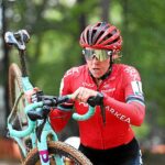 « J'espère que cela renforcera la confiance des équipes en me choisissant » : Amandine Fouquenet après sa victoire au Superprestige et ses podiums en Coupe du monde 25 amandine fouquenet renforce sa confiance après sa victoire impressionnante au superprestige, démontrant son talent et sa détermination sur le circuit.