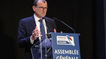 découvrez pourquoi ferrand-prévot et pogačar ont été désignés cyclistes de l'année 2025, honorant leurs performances exceptionnelles et leur passion pour le cyclisme.