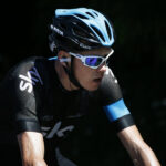 Froome refuse de dire adieu : un champion toujours debout 25 découvrez l'incroyable parcours de chris froome, un champion cycliste toujours debout face aux défis et aux adversités.
