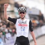 Si Movistar n'avait pas accéléré à Gredos, Pogacar aurait remporté La Vuelta 25 découvrez comment movistar a freiné la course tandis que tadej pogačar remportait la vuelta, illustrant une stratégie décisive et une performance incroyable.