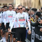 Pogacar écrase son propre record Strava au sommet du Coll de Rates 24 revivez la performance exceptionnelle de tadej pogačar qui bat son record au col de rates, une ascension mémorable pleine d'énergie et de détermination.