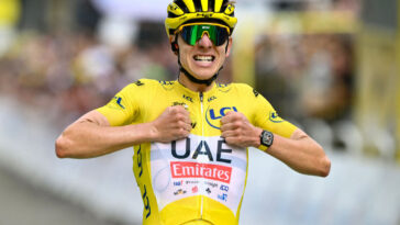 découvrez l'incroyable parcours de tadej pogačar, une légende du tour de france au palmarès unique et incomparable.