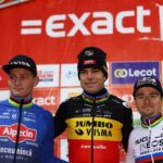 Van Aert établit son calendrier de cyclocross et s'affrontera à Van der Poel lors de cinq compétitions clés 24 découvrez comment van aert prépare son calendrier cyclocross et se lance dans un duel intense avec van der poel, promettant une saison riche en compétitions et en rivalités passionnantes.